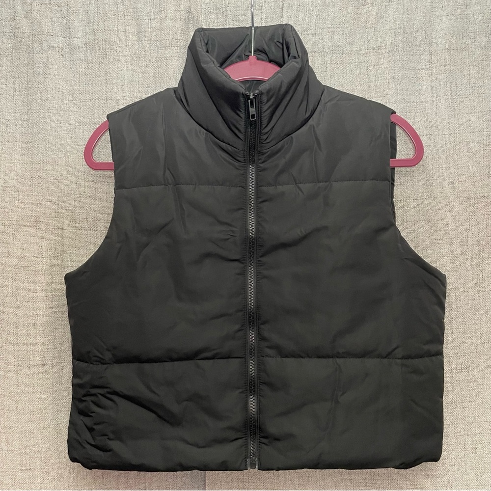 SHEIN - Solid Zip Up Puffer Vest
